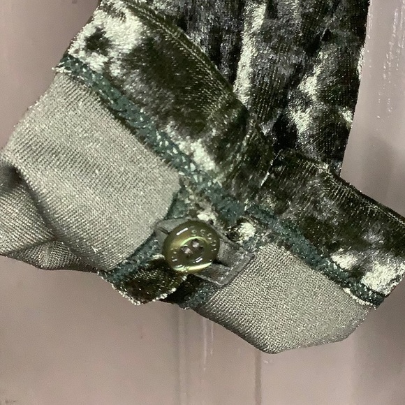 Marc Jacobs Henley Green Velvet-Effect Dress - Picture 6 of 12